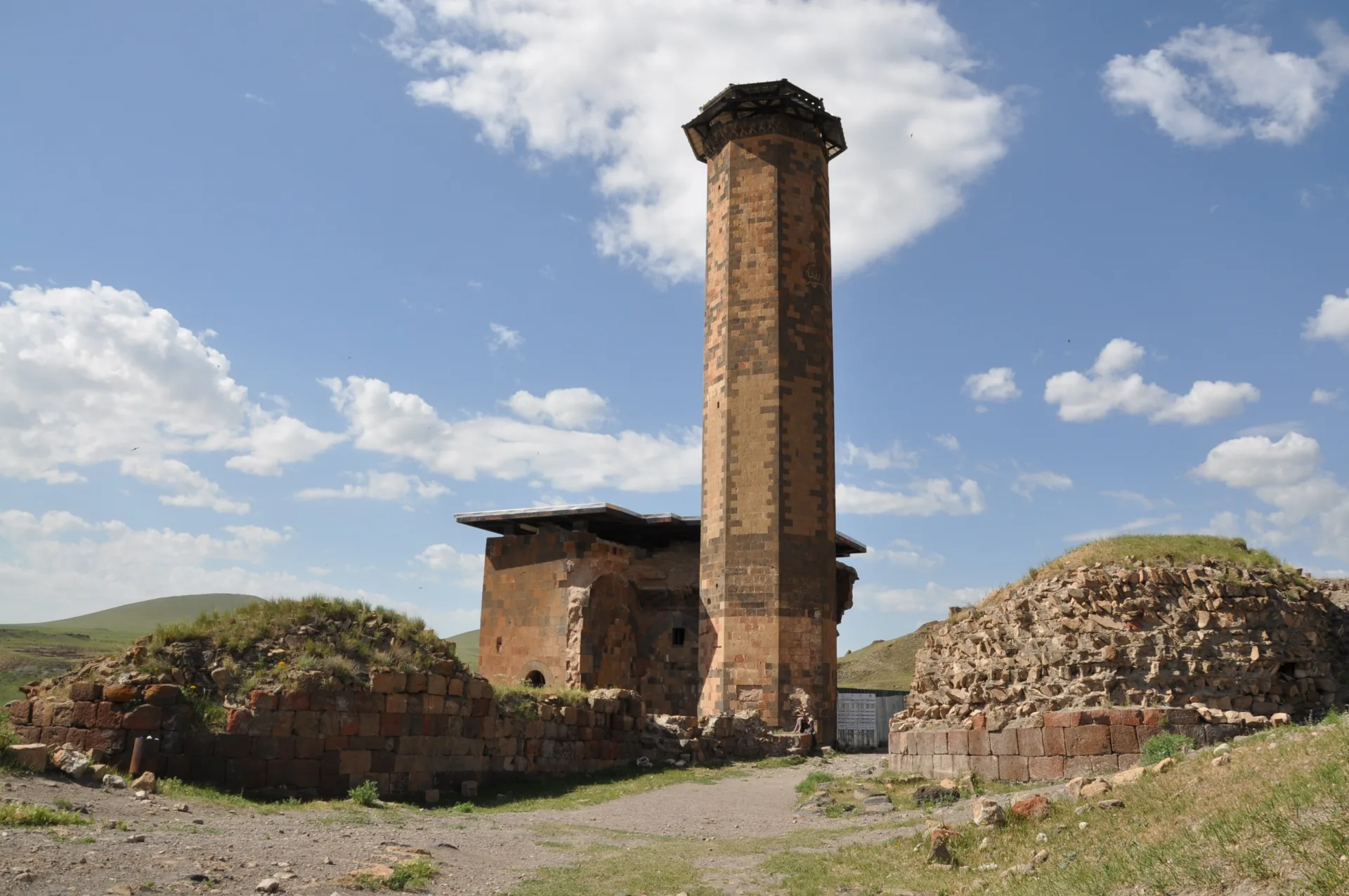 Ebul Manucehr Destination | Farout Turkey