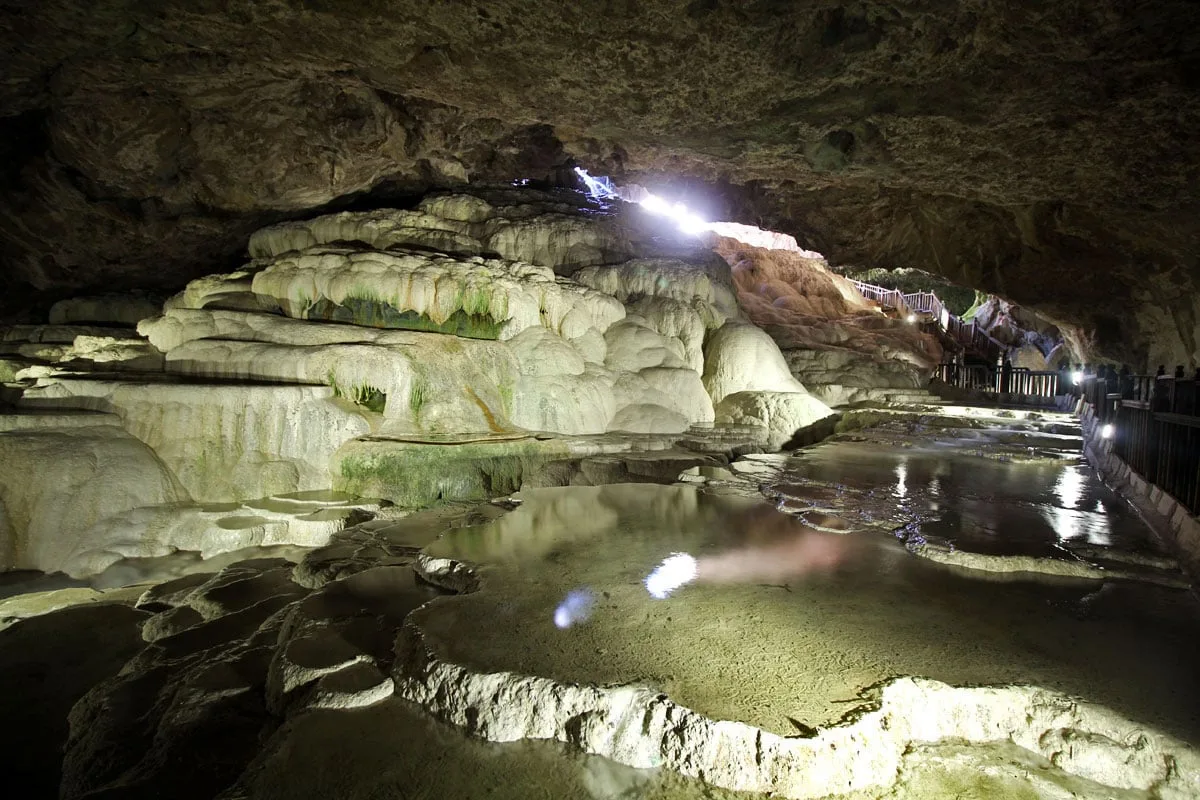 kaklik cave