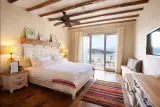 Unique Hotel