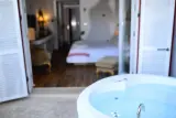 Unique Hotel