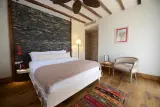 Unique Hotel