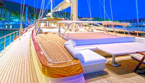 deck